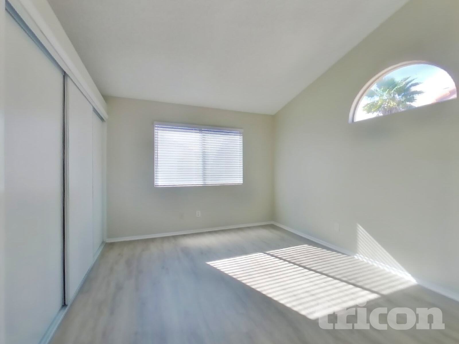 Building Photo - 1480 Medallion Ct