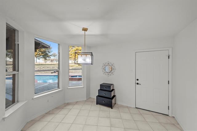 Building Photo - 2600 Cedarwood Ct