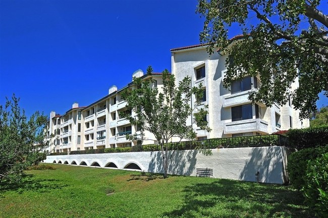 Primary Photo - 11255 Tierrasanta Blvd