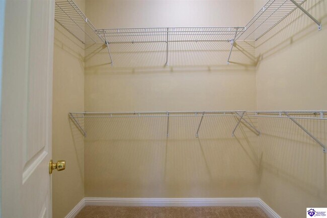 Building Photo - 45 Crosslin Ct