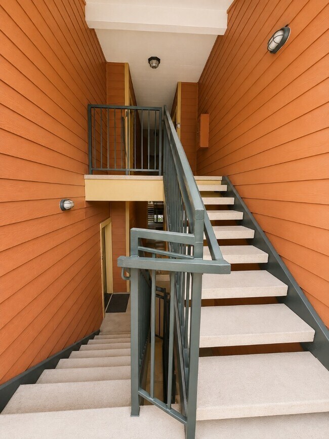 Building Photo - 6800 N Spurwing Loop