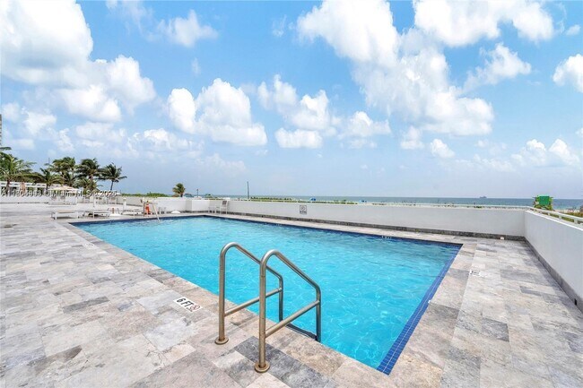 Building Photo - 401 Ocean Dr