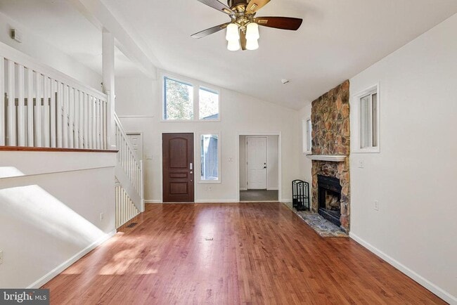 Building Photo - 8115 King Arthurs Ct