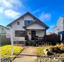 Building Photo - Beautiful Tacoma Single Family Home