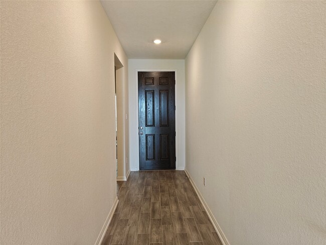 Building Photo - 1270 Glendora Dr