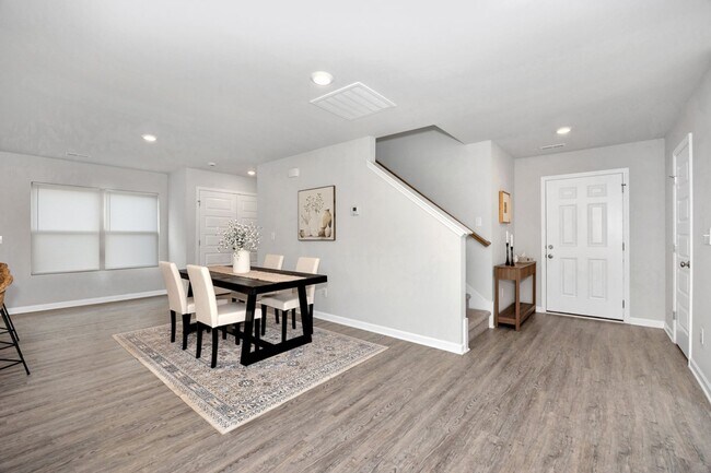 Building Photo - 3 Bedroom House in East Limestone