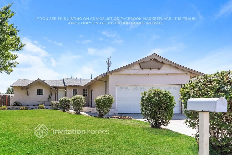 Primary Photo - 2815 St Elmo Dr