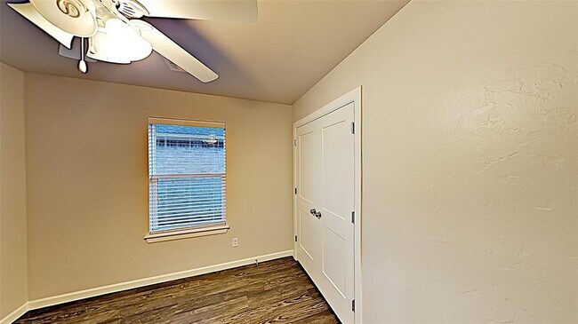 Building Photo - 5014 Avion Ct