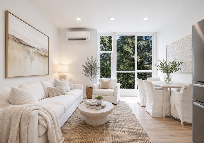 Building Photo - Magnolia Townhome