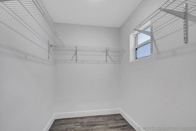 Building Photo - 3868 Patio Ct