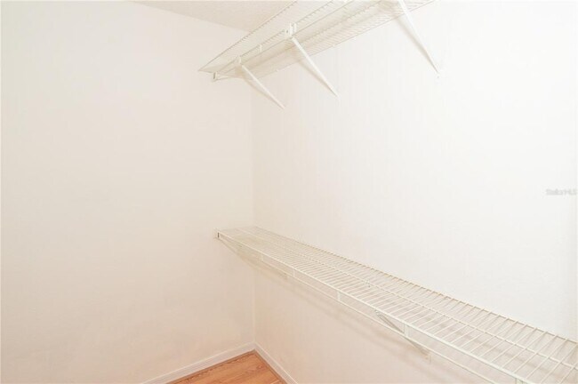 Building Photo - 10263 Gandy Blvd N