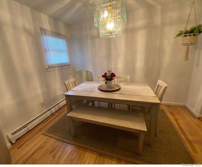 Building Photo - 37 Broadway