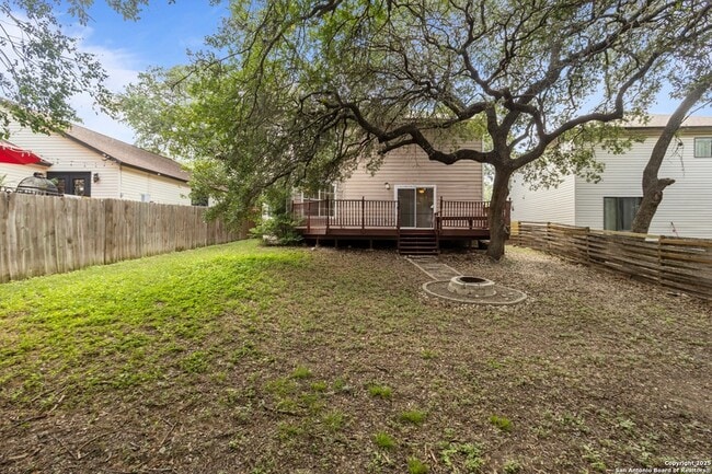 Building Photo - 10138 Sandbrook Hill
