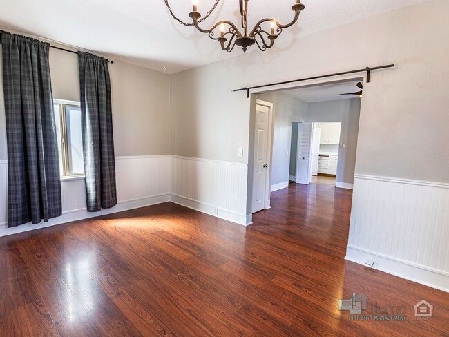 Building Photo - Charming 2-Bedroom Home with Private Yard ...