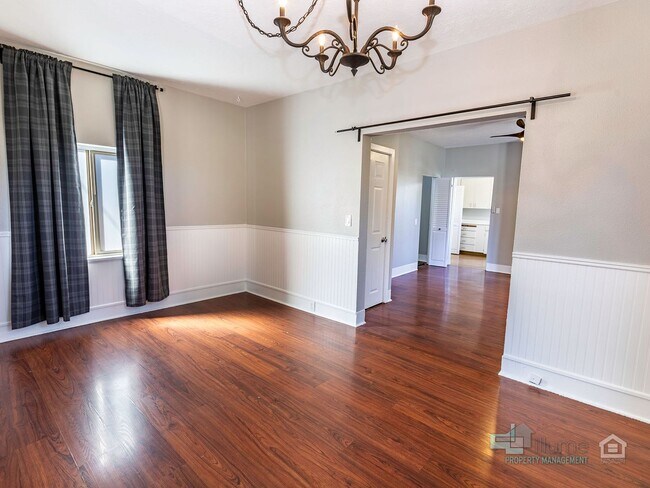 Building Photo - Charming 2-Bedroom Home with Private Yard in the Heart of St. Johns