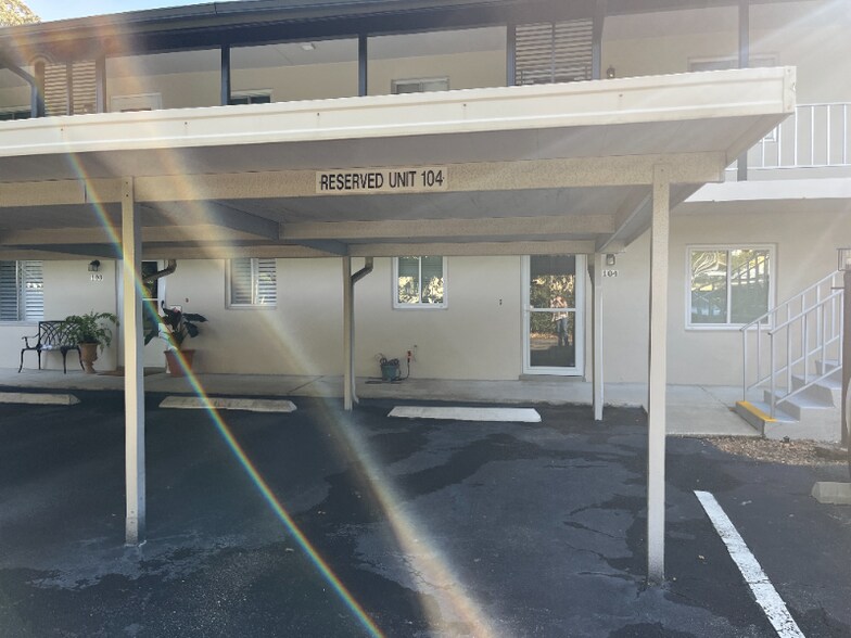 Building Photo - 210 Magnolia Rd