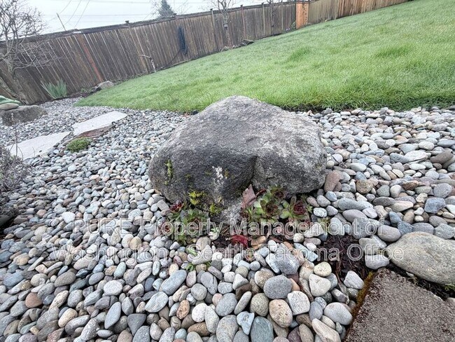 Building Photo - 1725 SW 346th Pl