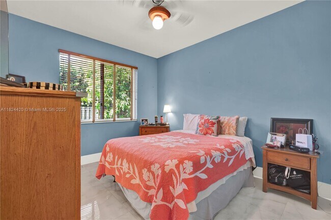 Building Photo - 8487 SW 138th Terrace