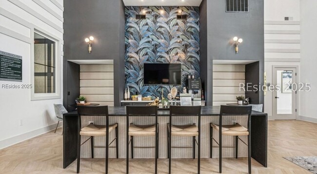 Building Photo - 4000 Margaret St