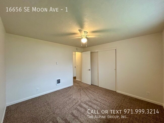 Building Photo - 16656 SE Moon Ave