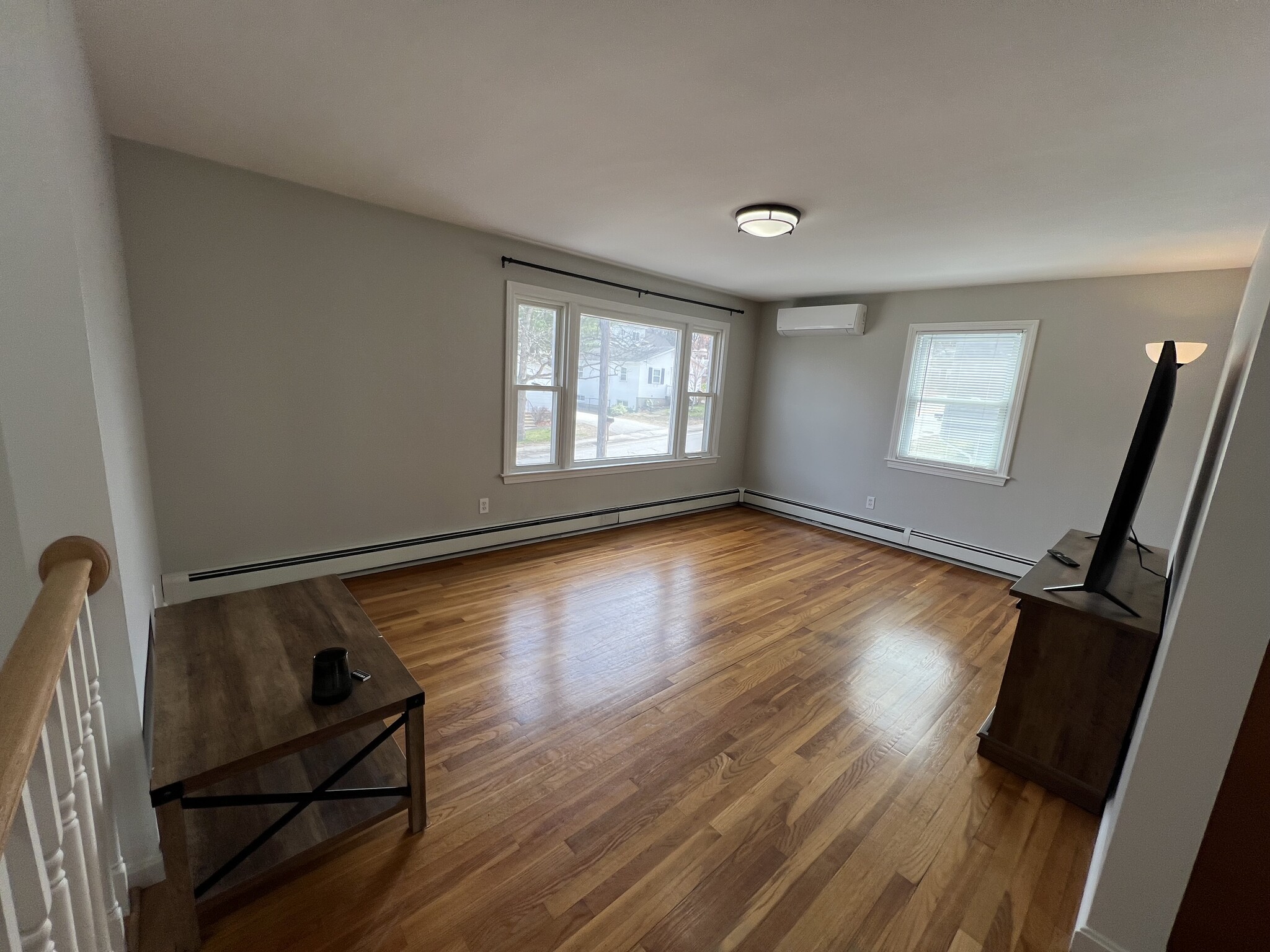 Building Photo - 283 Boynton St