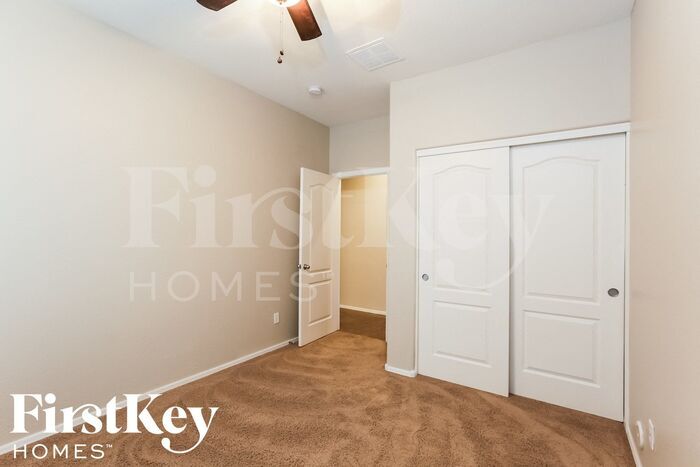 Building Photo - 481 S 173rd Dr