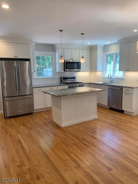 Building Photo - 35 Park Ave