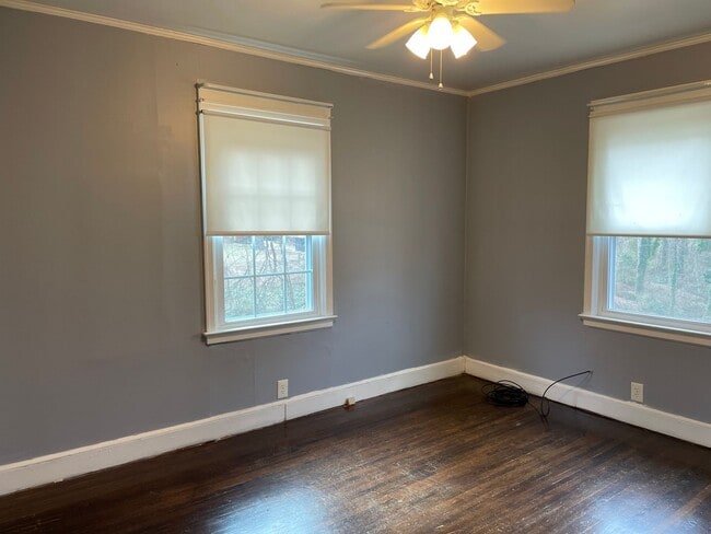 Building Photo - Three Bedroom Home in Gastonia