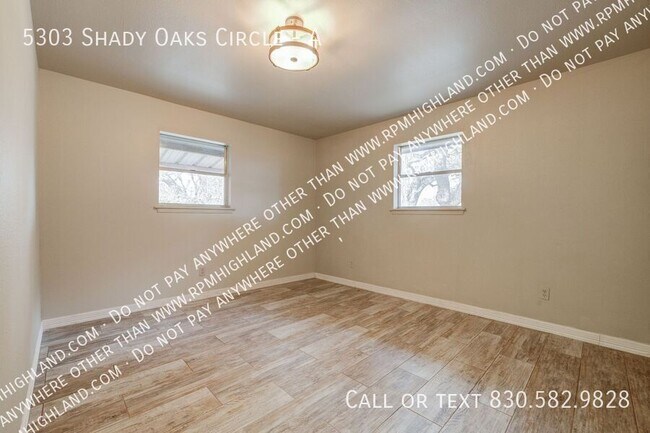 Building Photo - 5303 Shady Oak Cir