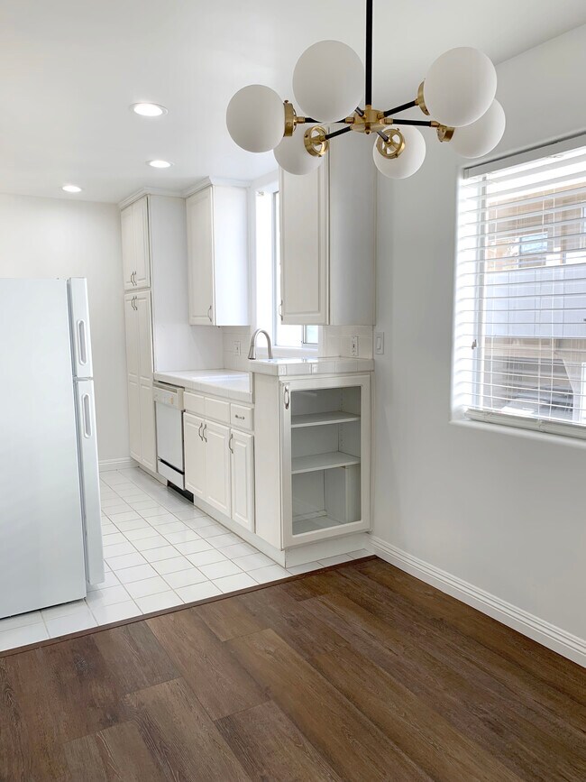 Kitchen view from dining area - 917 2nd St
