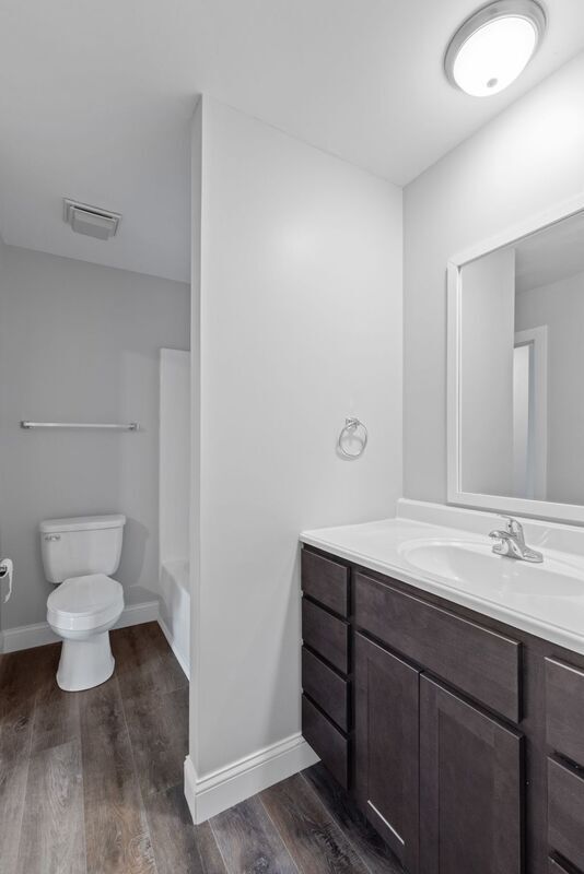 Building Photo - 1119 Columbus Cir