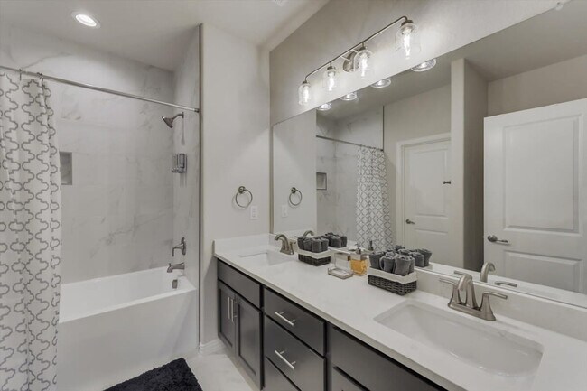 Building Photo - 441 Avenue A