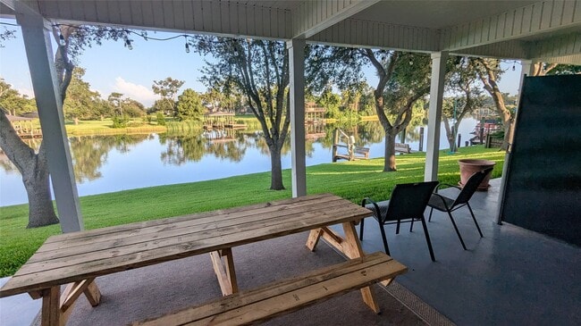 Building Photo - 2925 County Rd 519