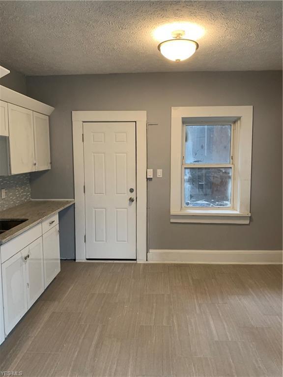 Building Photo - 1970 E 71st St