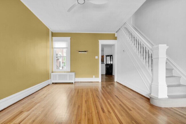 Building Photo - Spacious 3BR Allentown Gem – Comfort & Con...