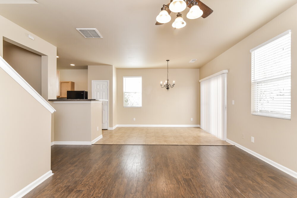 Building Photo - 3974 Cutler Donahoe Way