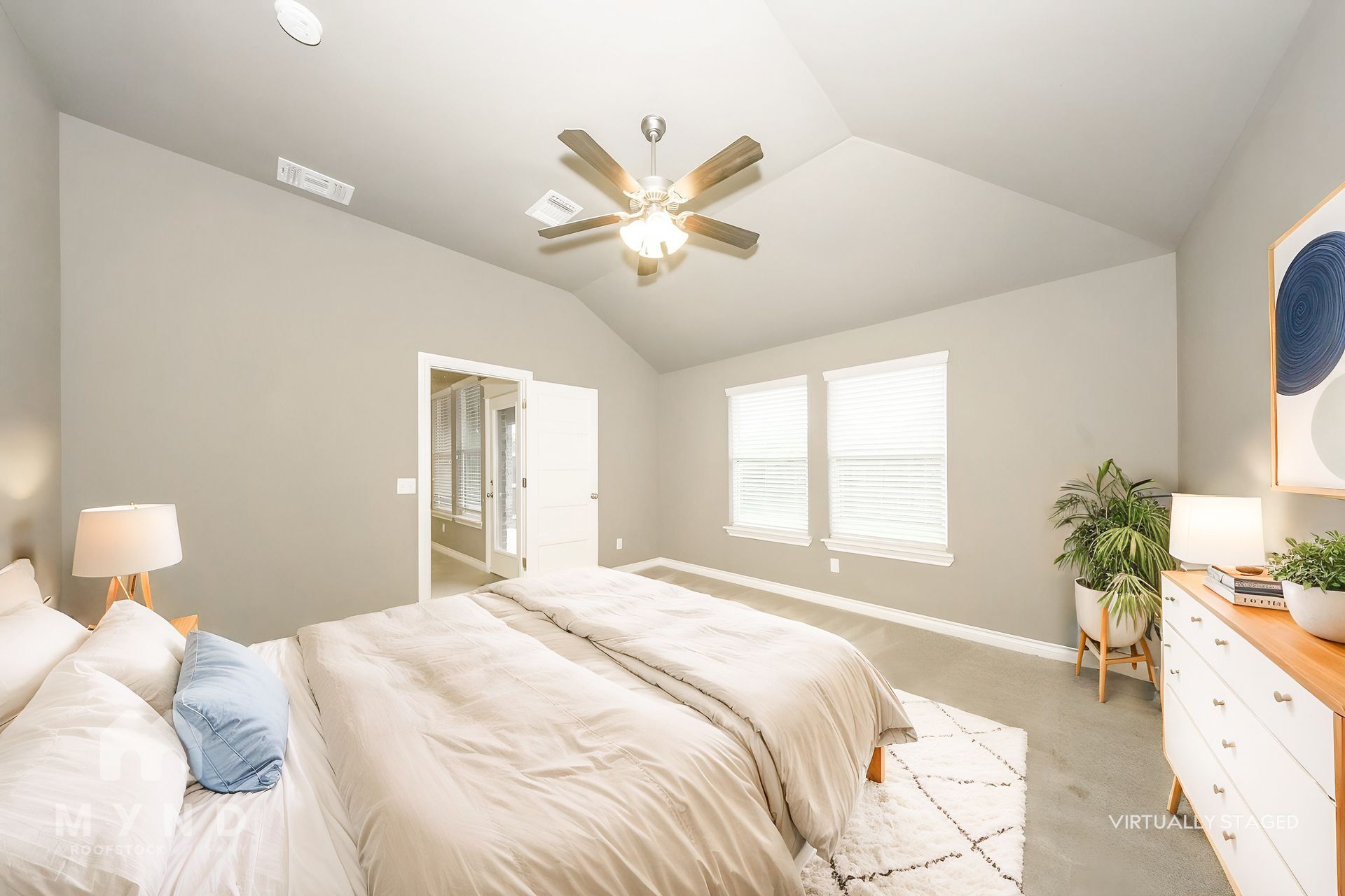 Building Photo - 1019 Merlin Dr