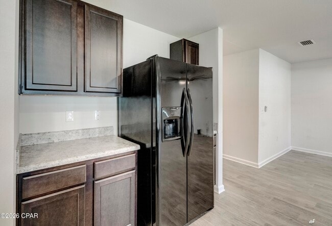 Building Photo - 112 Red Bay Rd