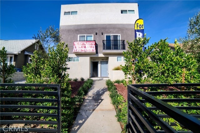 Building Photo - 4559 Pickford St