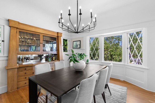 Building Photo - Restored Mission Hills Stunner