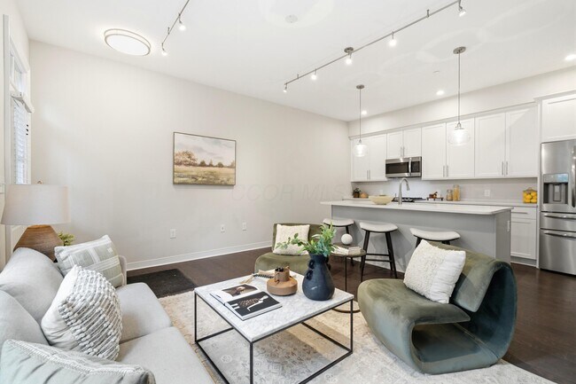 Building Photo - 84 Normandy Ave