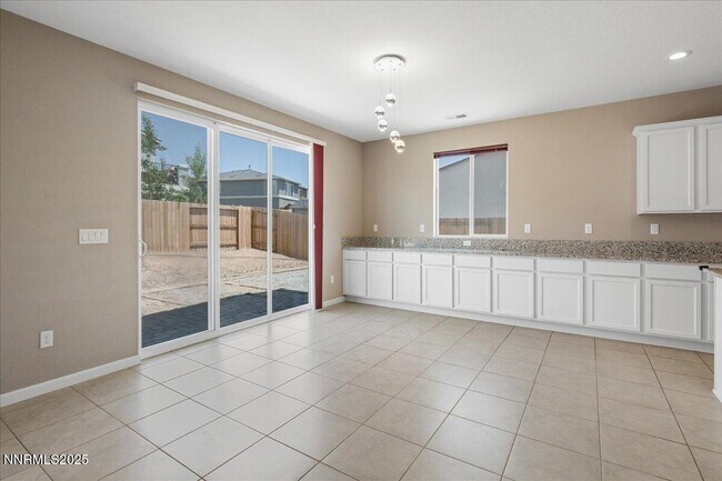 Building Photo - 2228 Butte Creek Dr