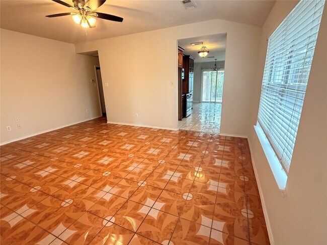 Building Photo - 1418 Carolina Grove Ln