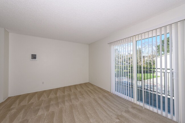 Building Photo - Serenity Abounds in University City!