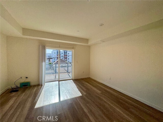 Building Photo - 1025 S Berendo St