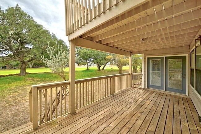 Building Photo - Available Now: Nestled in the Heart of Golf Course in Woodcreek