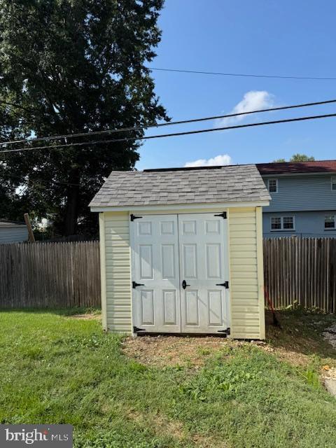 Building Photo - 6751 Amherst Rd