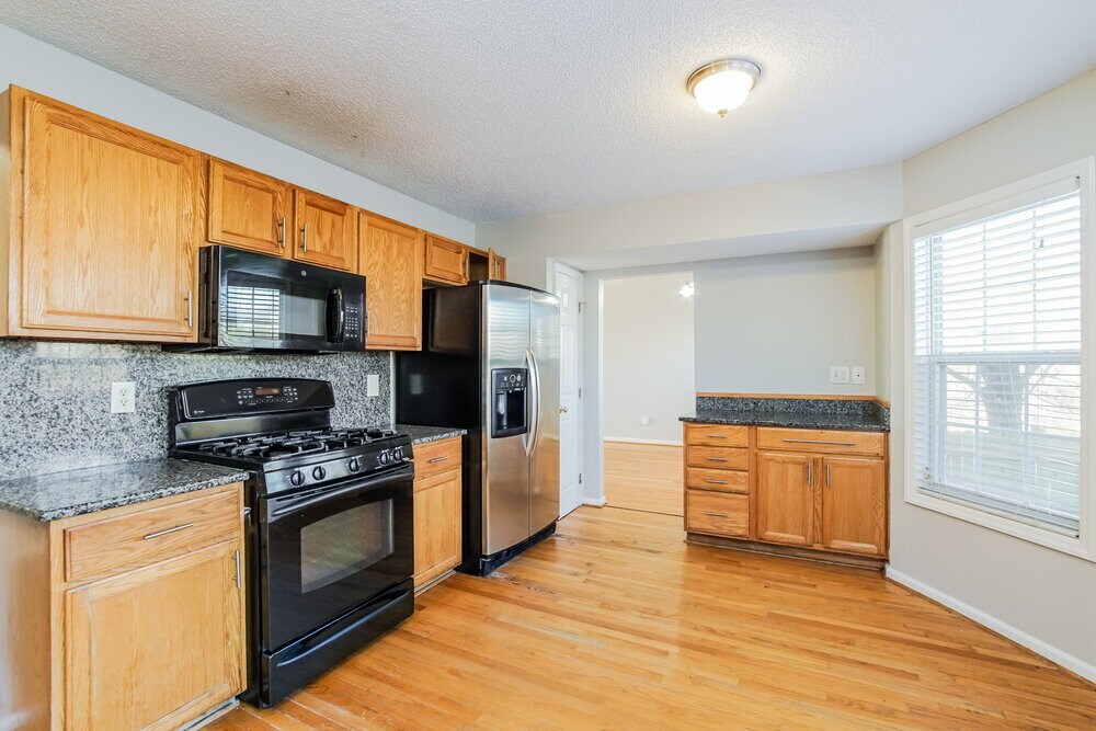 Building Photo - 4301 Mantua Way