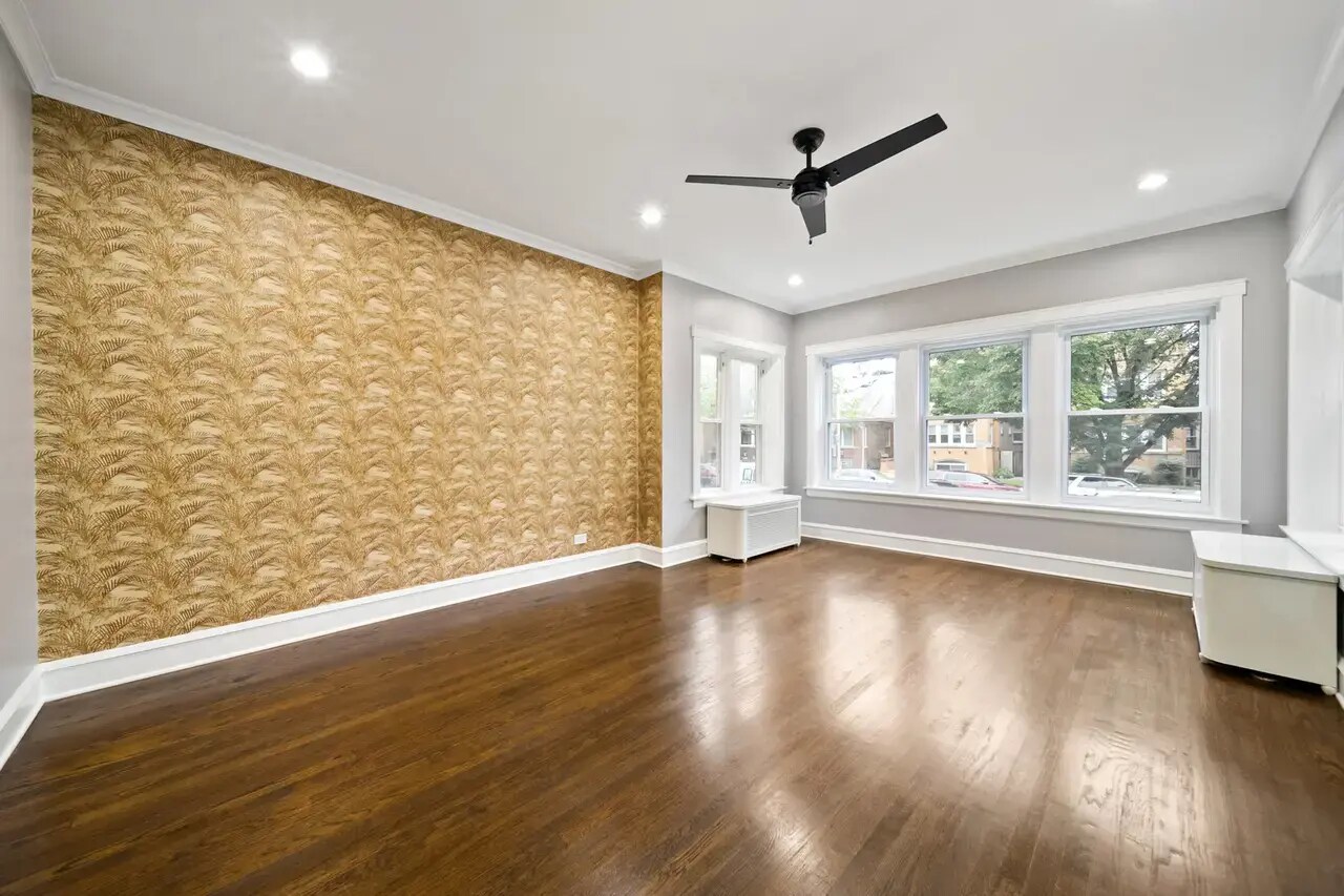 Building Photo - 4825 W George St