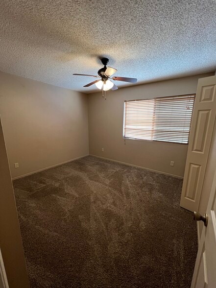 Bedroom 2 - 635 S Vía Entrada